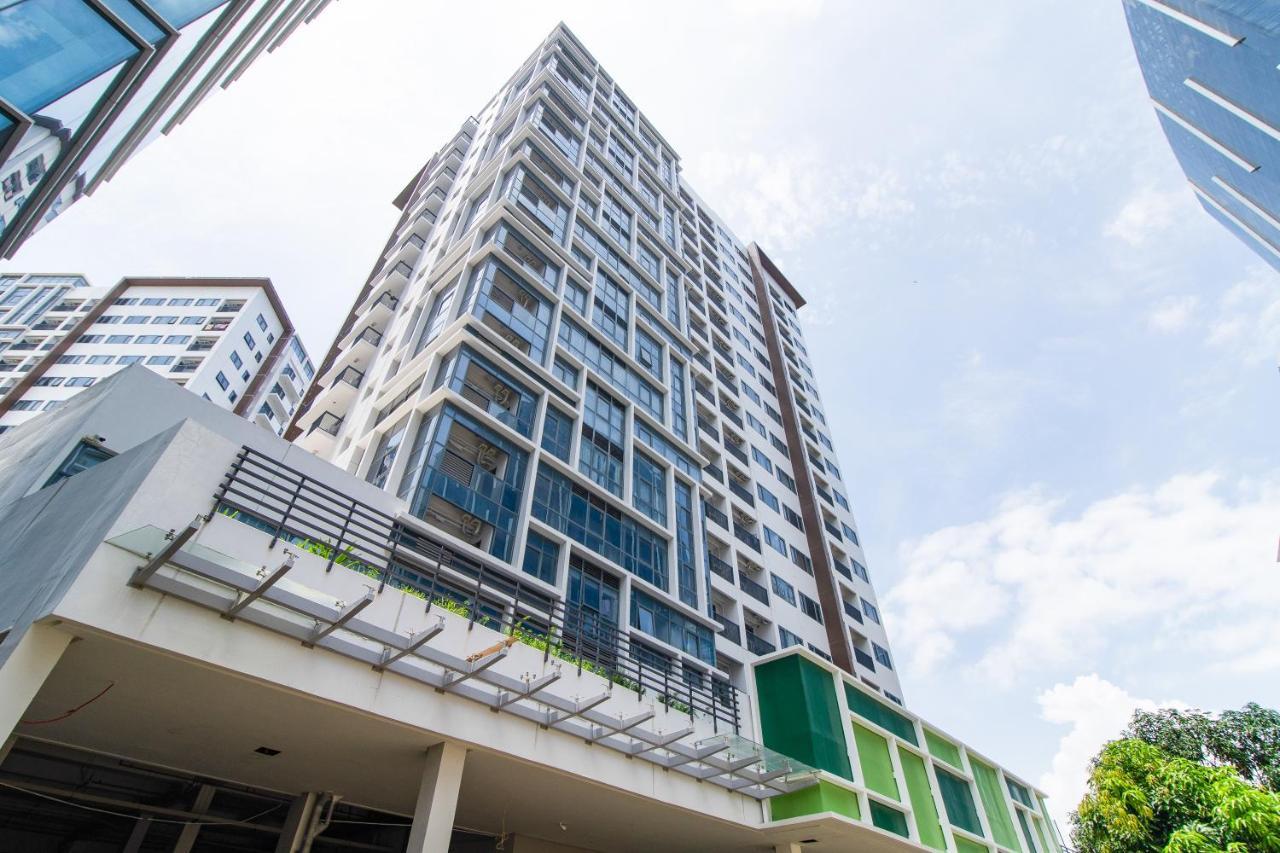 Omp 15C-T2, Seaview, Pool & Beach Access, Near Airport, Fast Wi-Fi, Netflix Punta Engano  Bagian luar foto