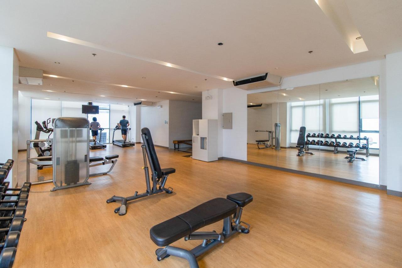 Omp 15C-T2, Seaview, Pool & Beach Access, Near Airport, Fast Wi-Fi, Netflix Punta Engano  Bagian luar foto